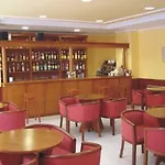 Ξενοδοχείο Bradomin 2*
