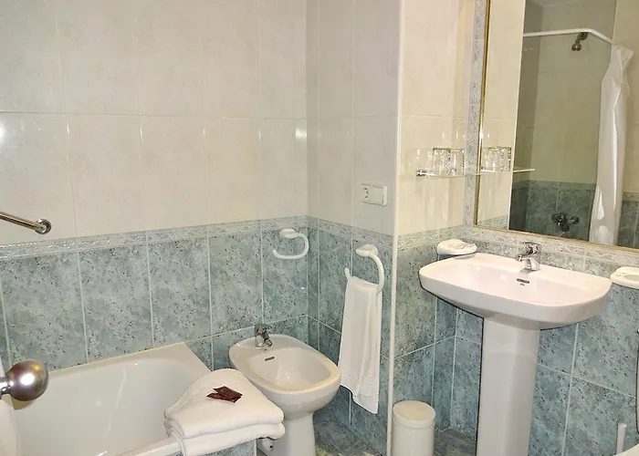 Bradomin Ξενοδοχείο 2*